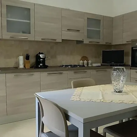 Marconi Non Lontano Dal Centro * Αλγκέρο