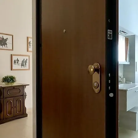 Marconi Non Lontano Dal Centro Alghero